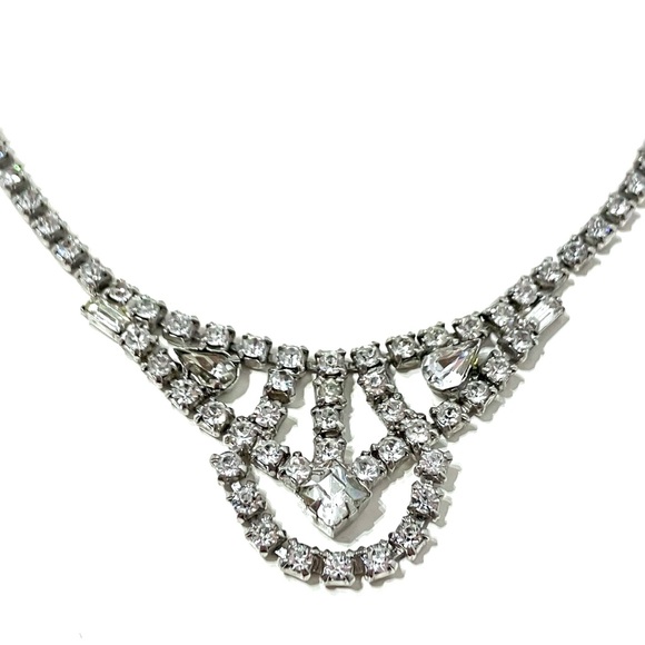 Vintage Crystal Collar Necklace - Picture 2 of 4